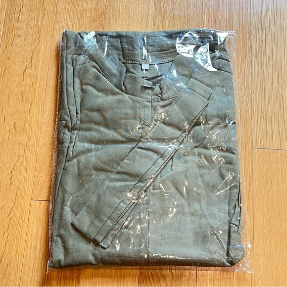 🆕 Men’s Romper Jumpsuit with Belt - Picture 4 of 4